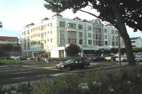 Siglap6.jpg (136733 bytes)