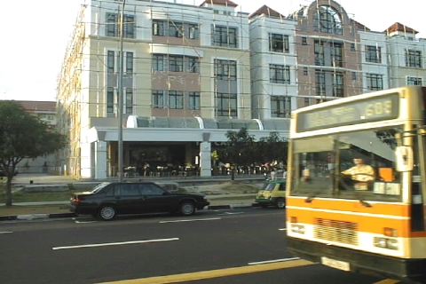 Siglap8.jpg (130033 bytes)